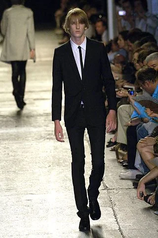 Look 32